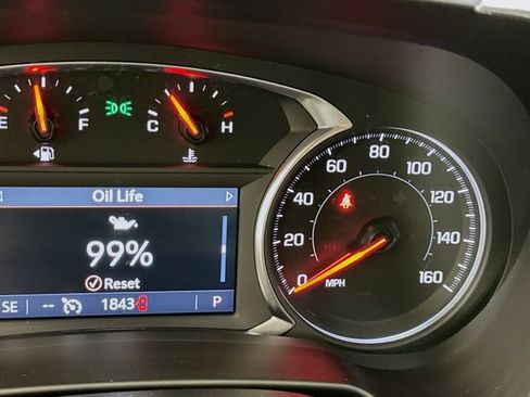 Used 2025 Chevrolet Blazer LT w/ Midnight/Sport Edition image 15