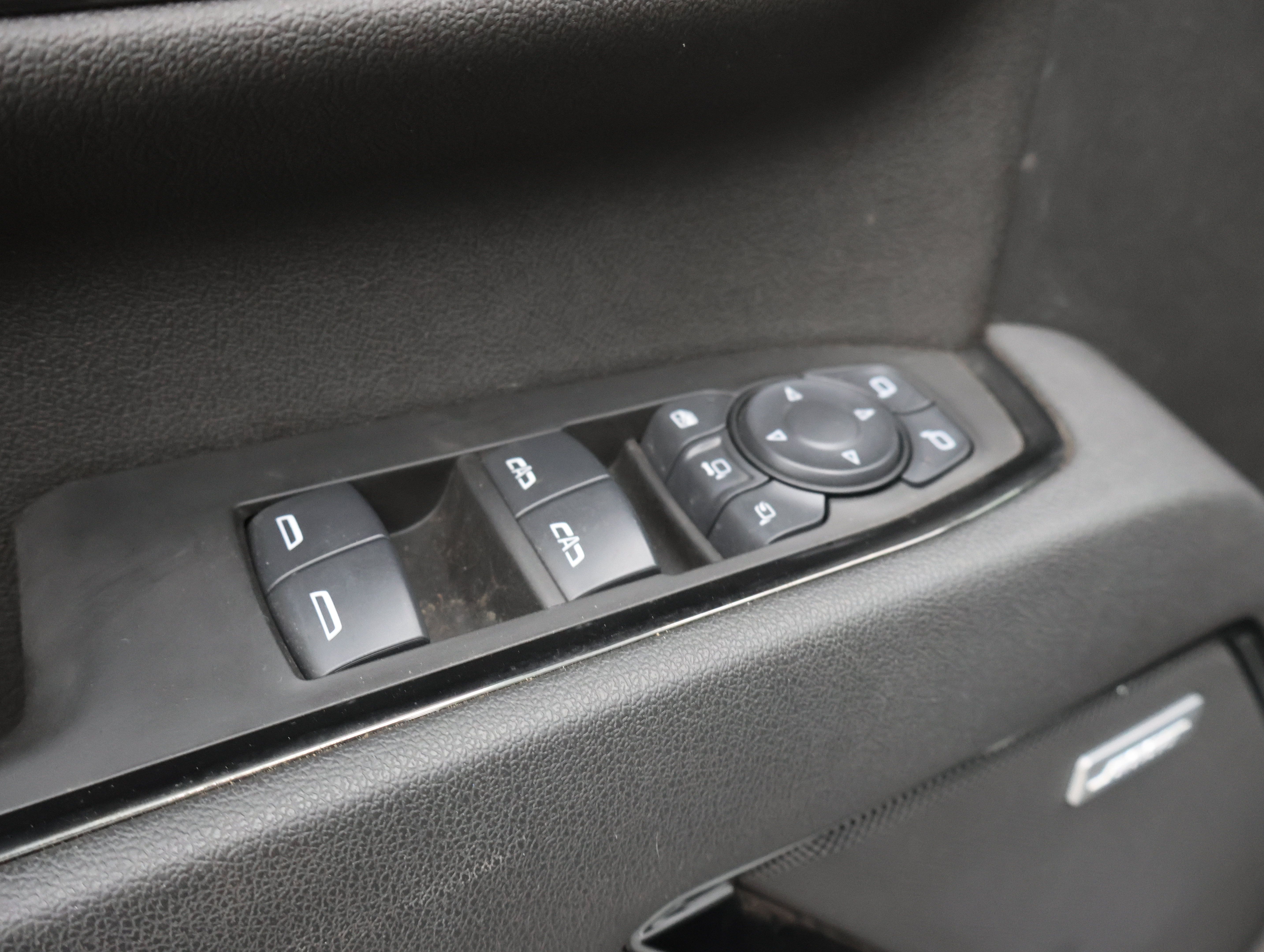 Used 2025 GMC Sierra 2500 AT4 w/ AT4 Premium Plus Package AWD/4WD image 52