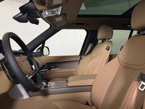 New 2026 Land Rover Range Rover SE image 6