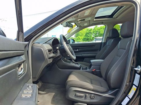 Used 2023 Honda CR-V EX image 13