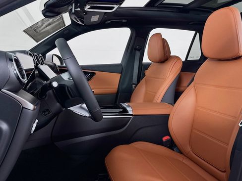 New 2026 Mercedes-Benz GLC 300 4MATIC image 16