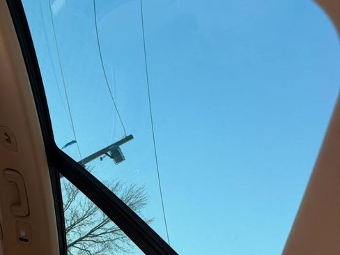 Used 2015 Porsche Macan S w/ Premium Package Plus image 35