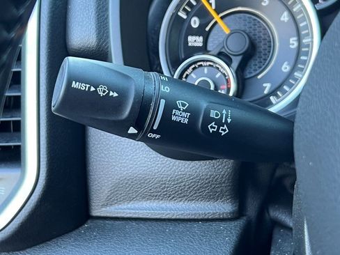 Used 2021 RAM 1500 Big Horn image 29