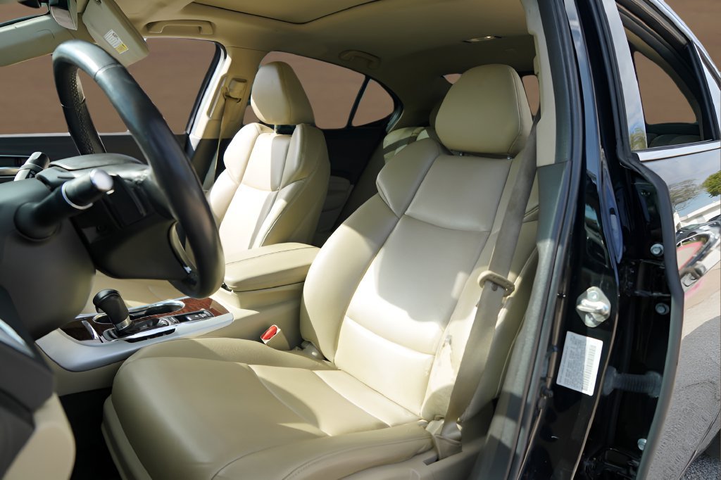 Used 2019 Acura TLX FWD image 10