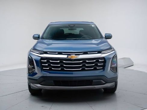 Used 2026 Chevrolet Equinox LT AWD/4WD image 12