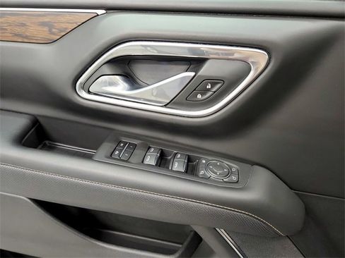 Used 2023 Chevrolet Tahoe Premier image 28