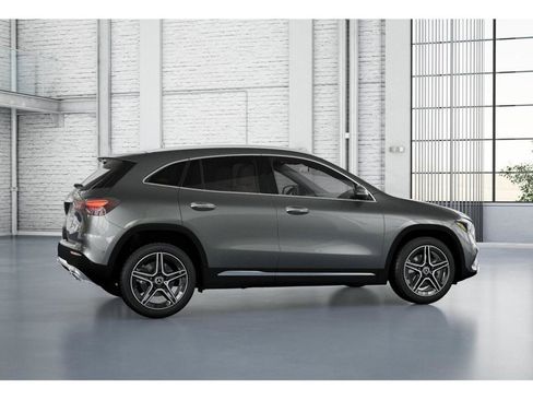 New 2026 Mercedes-Benz GLA 250 image 18