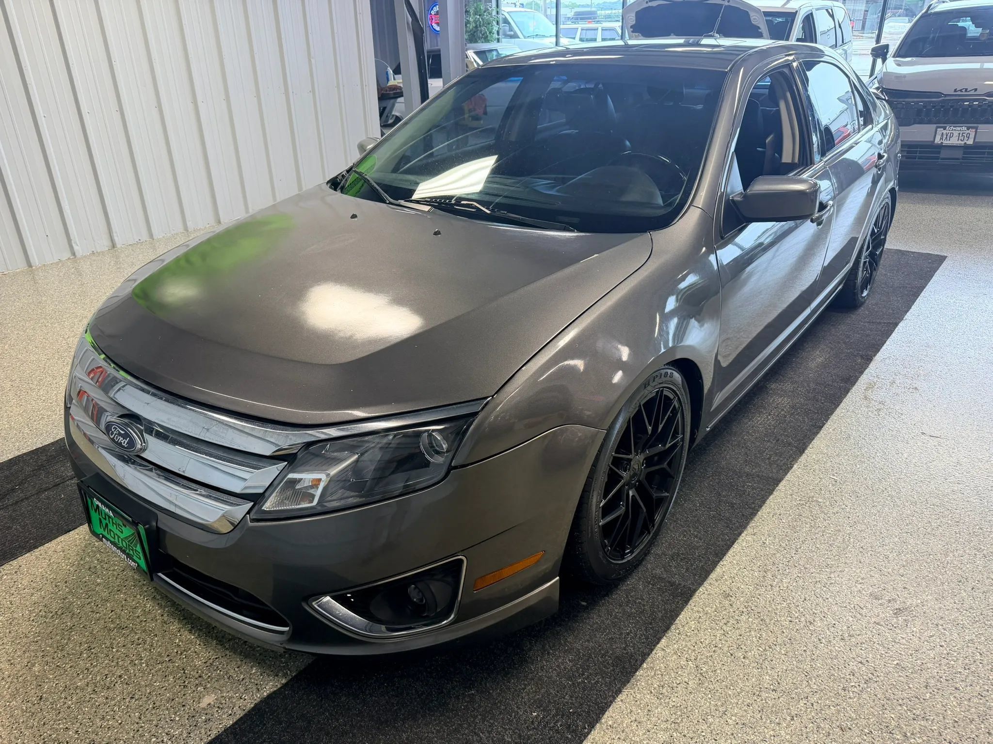 Used 2011 Ford Fusion SEL w/ 301A Rapid Spec Order Code FWD image 1