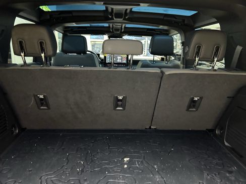 Used 2024 GMC Hummer EV 3X image 23