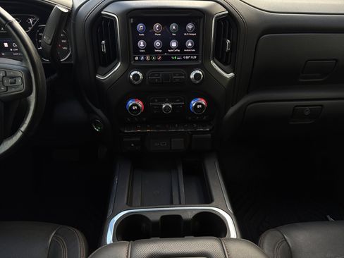 Used 2020 GMC Sierra 1500 AT4 w/ AT4 Premium Package AWD/4WD image 22
