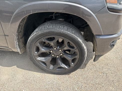 Used 2021 RAM 1500 Limited w/ Night Edition image 18