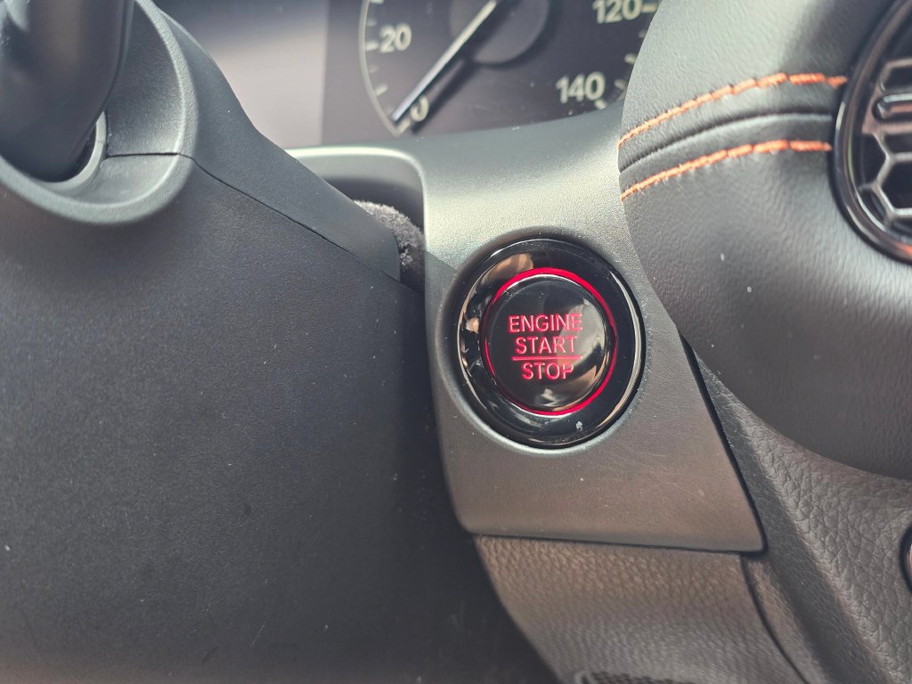 Certified 2025 Honda HR-V Sport image 22