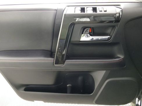 Used 2021 Toyota 4Runner TRD Off-Road Premium w/ Moonroof Package image 23