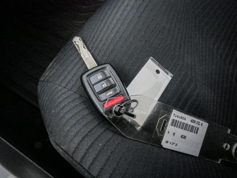 Used 2014 Honda Accord LX image 34