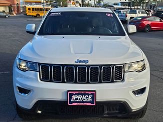 Used 2021 Jeep Grand Cherokee Laredo w/ Security & Convenience Group video 2