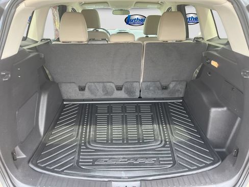 Used 2017 Ford Escape Titanium AWD/4WD image 32