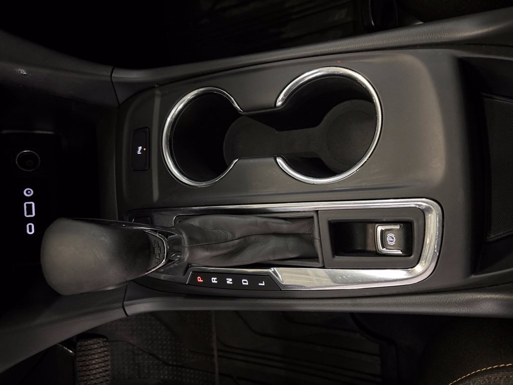 Used 2024 Chevrolet Equinox LT w/ LPO, Floor Liner Package AWD/4WD image 32