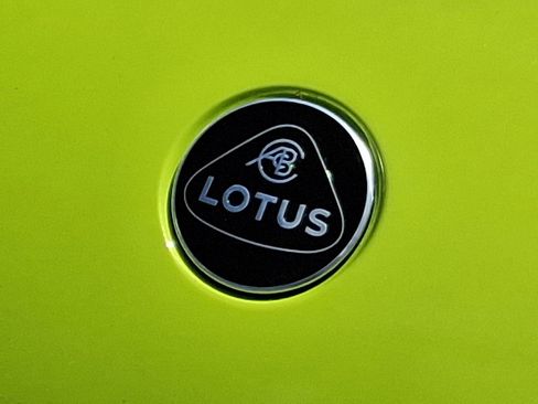 Used 2025 Lotus Emira RWD image 37