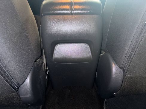 Used 2024 Nissan Sentra S FWD image 29