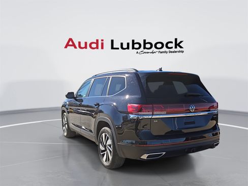 Used 2024 Volkswagen Atlas SE image 6