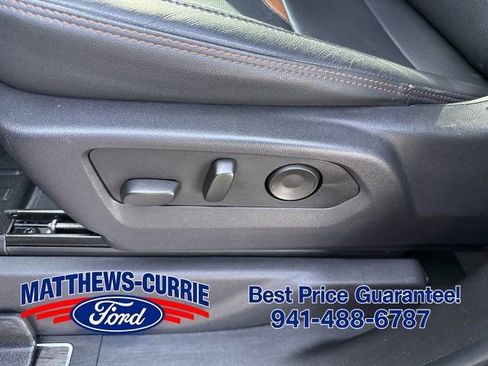 Used 2024 GMC Sierra 1500 AT4 w/ Technology Package AWD/4WD image 9