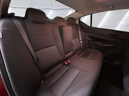 Used 2025 Nissan Altima 2.5 SV w/ SV Premium Package image 16