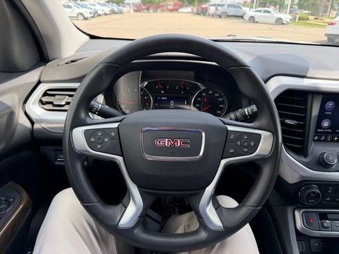 Certified 2023 GMC Acadia SLE w/ Driver Convenience Package AWD/4WD image 21