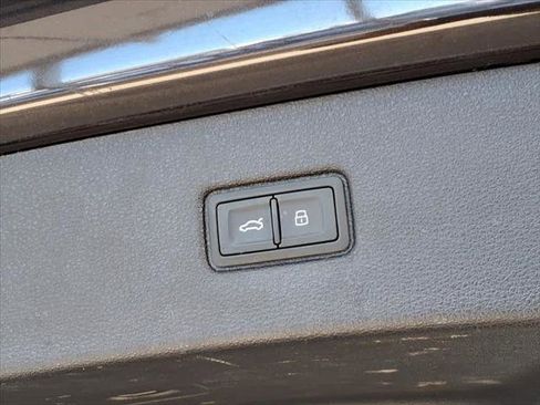 Certified 2023 Audi Q7 Premium Plus w/ Premium Plus Package image 21