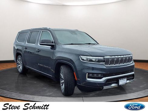 Used 2024 Jeep Grand Wagoneer L Series III image 35