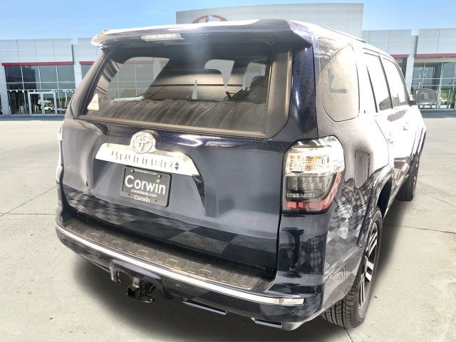 Used 2020 Toyota 4Runner Limited AWD/4WD image 7