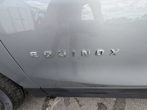 Certified 2024 Chevrolet Equinox LT FWD image 32