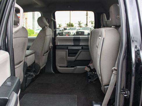 Used 2018 Ford F150 XLT image 34