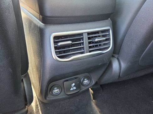 Used 2023 Hyundai Santa Fe Calligraphy FWD image 15