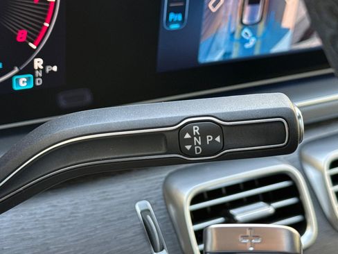New 2026 Mercedes-Benz GLS 450 4MATIC image 19