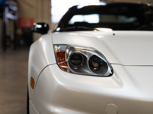Used 2003 Acura NSX T image 16