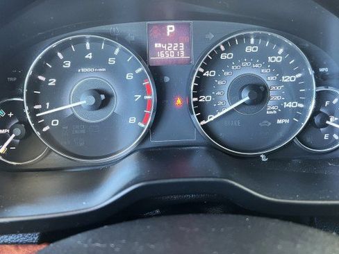 Used 2012 Subaru Outback 2.5i Limited w/ Moonroof Pkg image 28