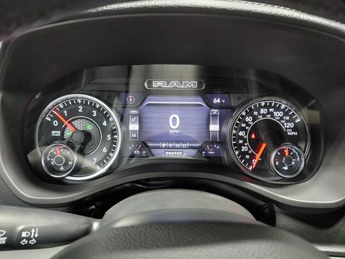 Used 2022 RAM 1500 Laramie AWD/4WD image 39