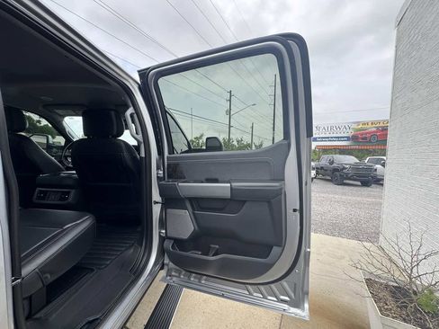 Used 2024 Ford F350 Lariat w/ Lariat Ultimate Package AWD/4WD image 40
