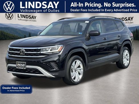 Used 2023 Volkswagen Atlas SE w/ Panoramic Sunroof Package AWD/4WD image 4