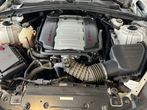 Used 2016 Chevrolet Camaro SS image 21