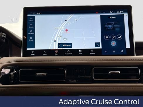 Used 2023 Lincoln Nautilus Reserve w/ Equipment Group 202A image 19