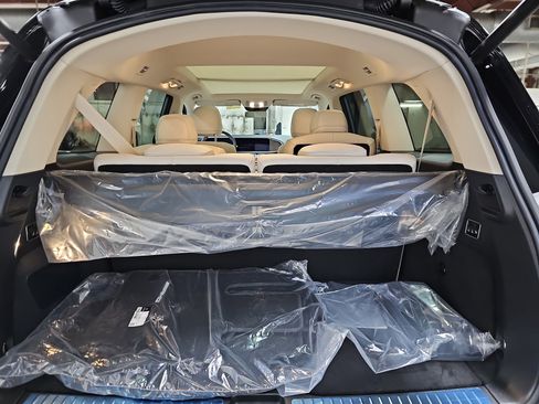 New 2026 Mercedes-Benz GLS 450 4MATIC image 14