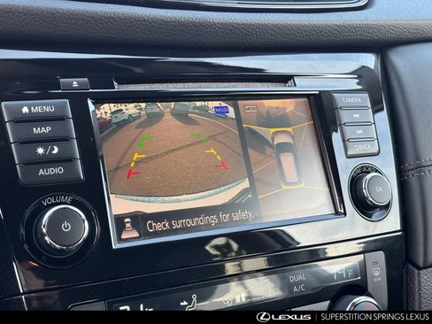 Used 2019 Nissan Rogue SL image 24