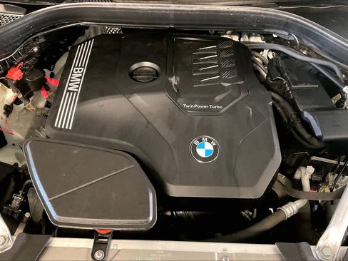 Certified 2024 BMW X4 xDrive30i w/ Premium Package image 29