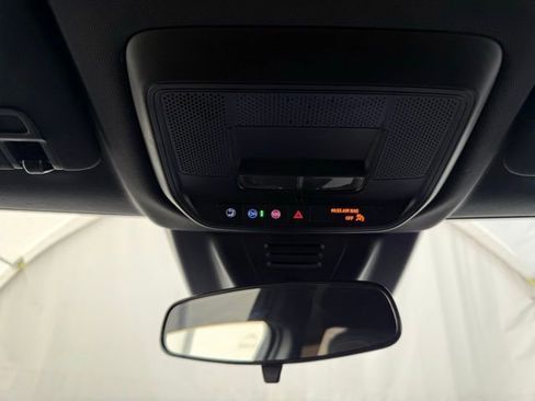 New 2026 Chevrolet Equinox EV LT image 36