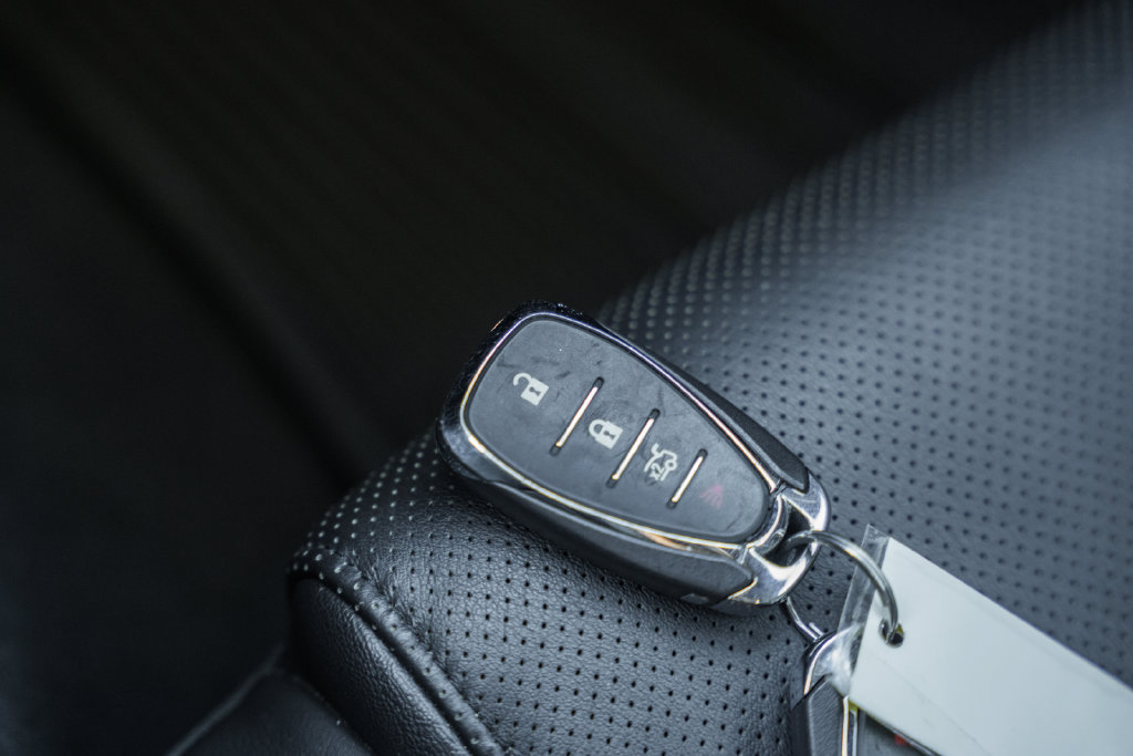Used 2022 Chevrolet Camaro SS RWD image 43