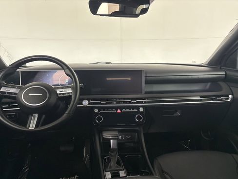 Used 2025 Hyundai Santa Cruz Limited image 25