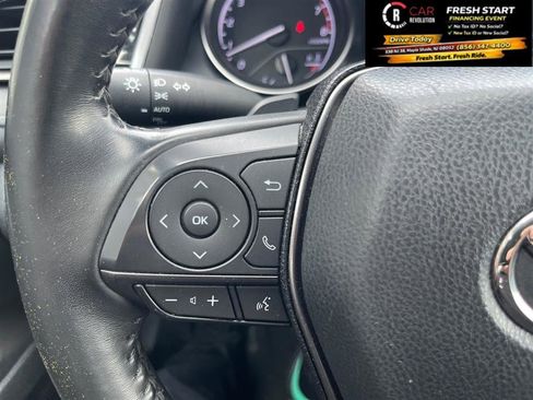 Used 2023 Toyota Camry SE image 22