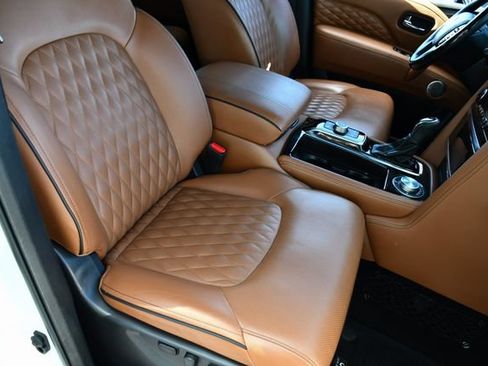 Certified 2024 INFINITI QX80 Sensory w/ Cargo Package AWD/4WD image 32