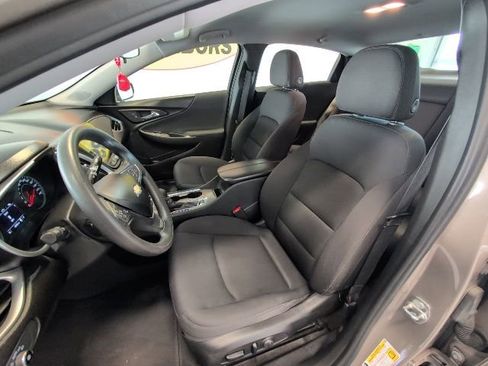 Used 2023 Chevrolet Malibu LT FWD image 12